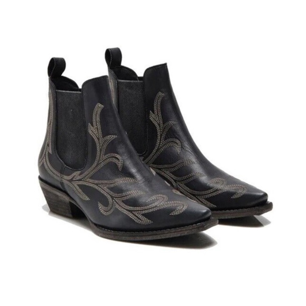 NEW Free People Western Boot Wayward Black Leather Women's size 8.5